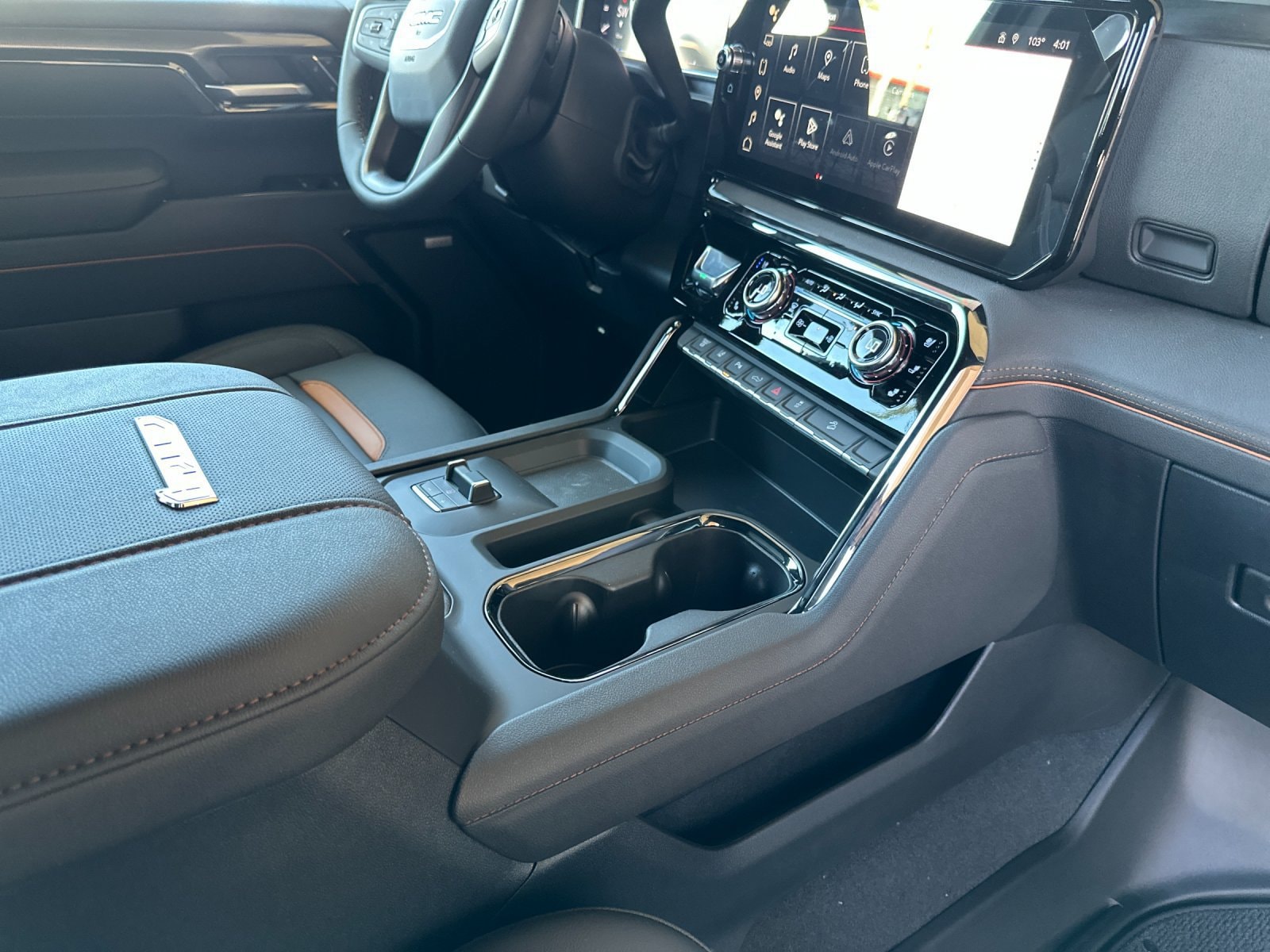 2026 GMC Sierra 2500HD AT4 - Photo 14
