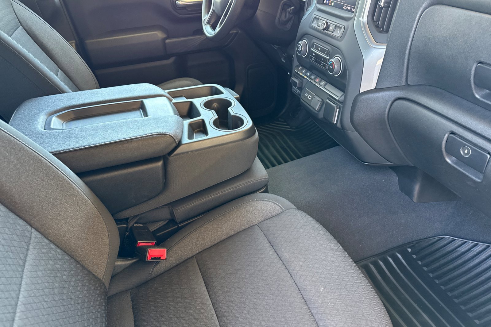 2024 Chevrolet Silverado 2500HD Custom - Photo 16