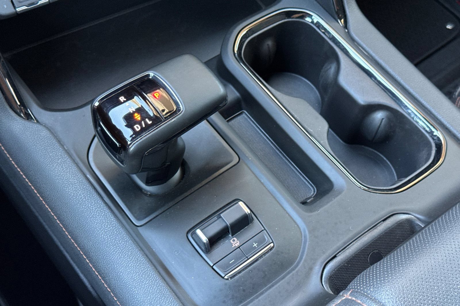 2025 GMC Sierra 1500 AT4 - Photo 21