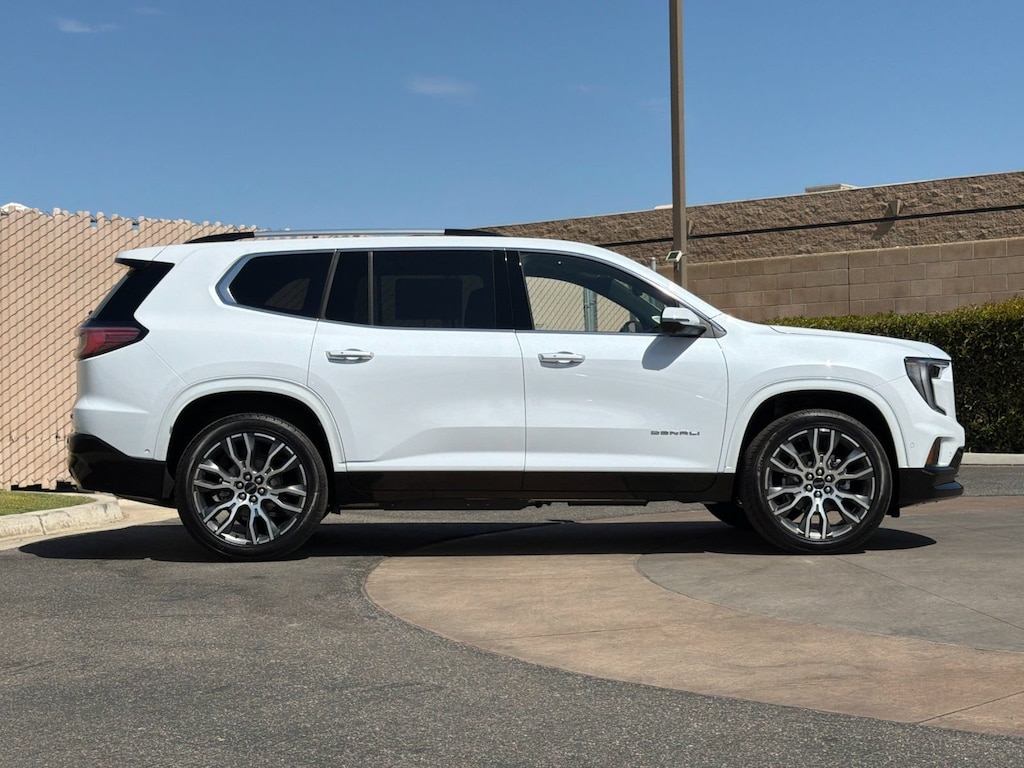 New 2026 GMC Acadia Denali Ultimate SUV