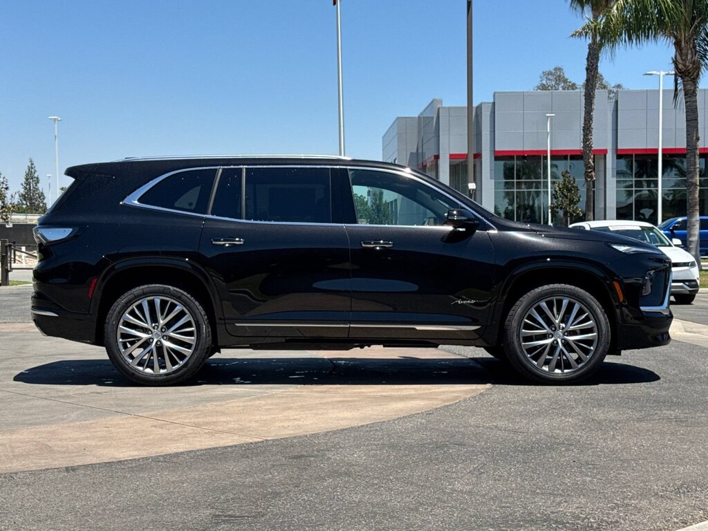 New 2026 Buick Enclave Avenir SUV