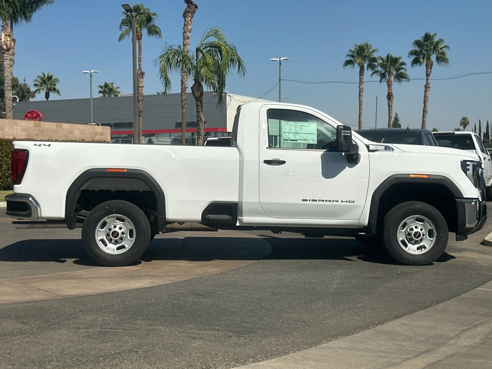 2025 GMC Sierra 2500 HD Pro photo 2