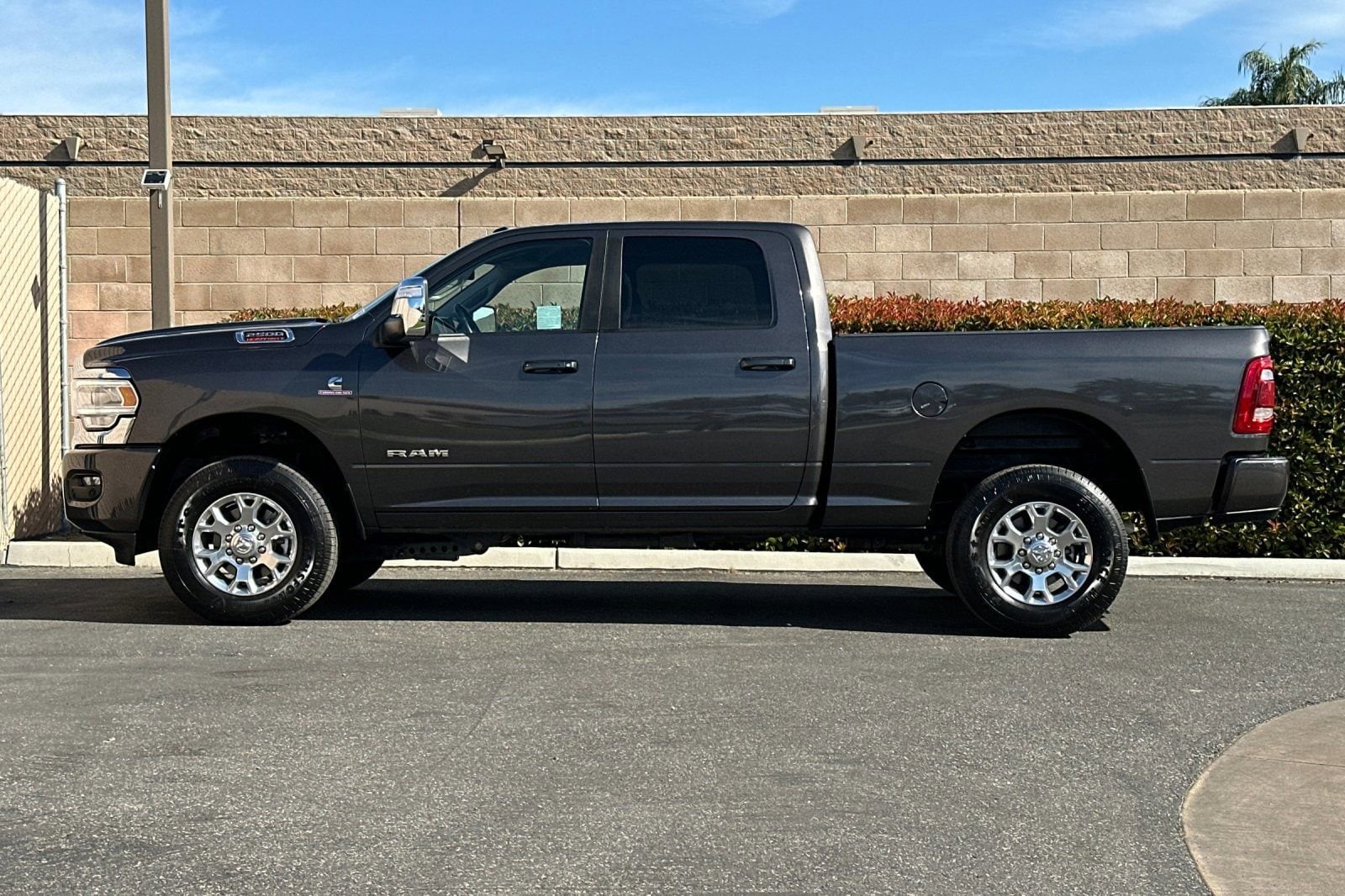 2024 Ram 2500 Laramie photo 6