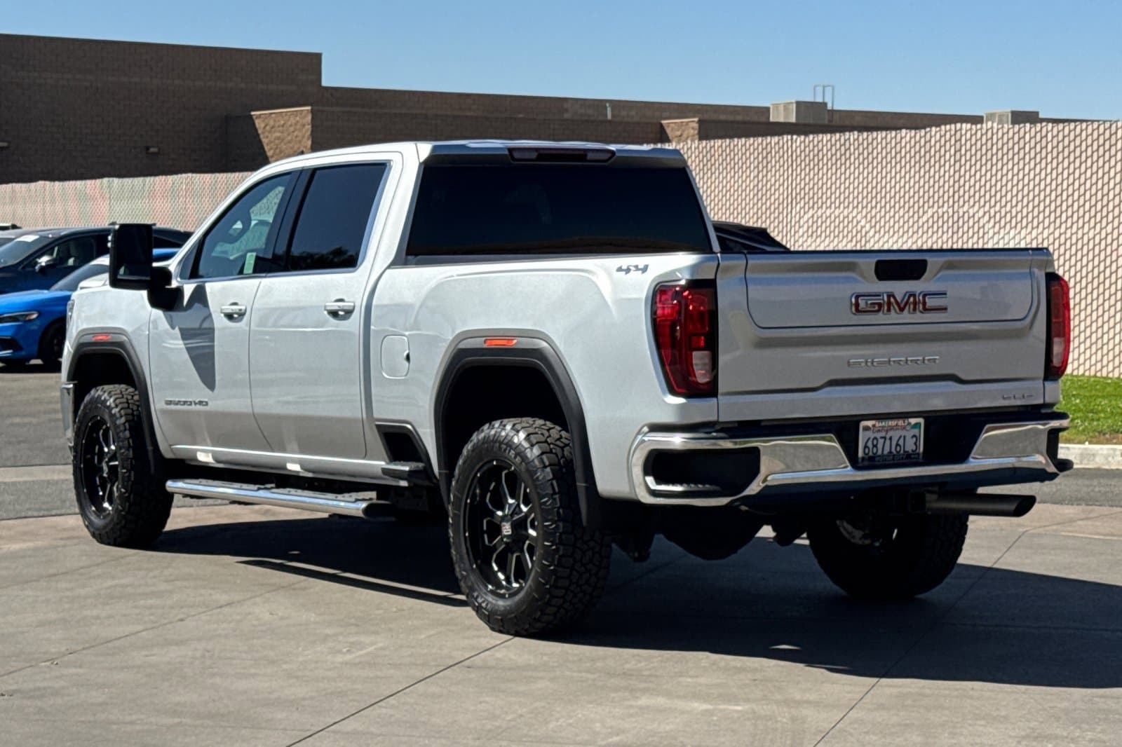 2022 GMC Sierra 2500HD SLE - Photo 6