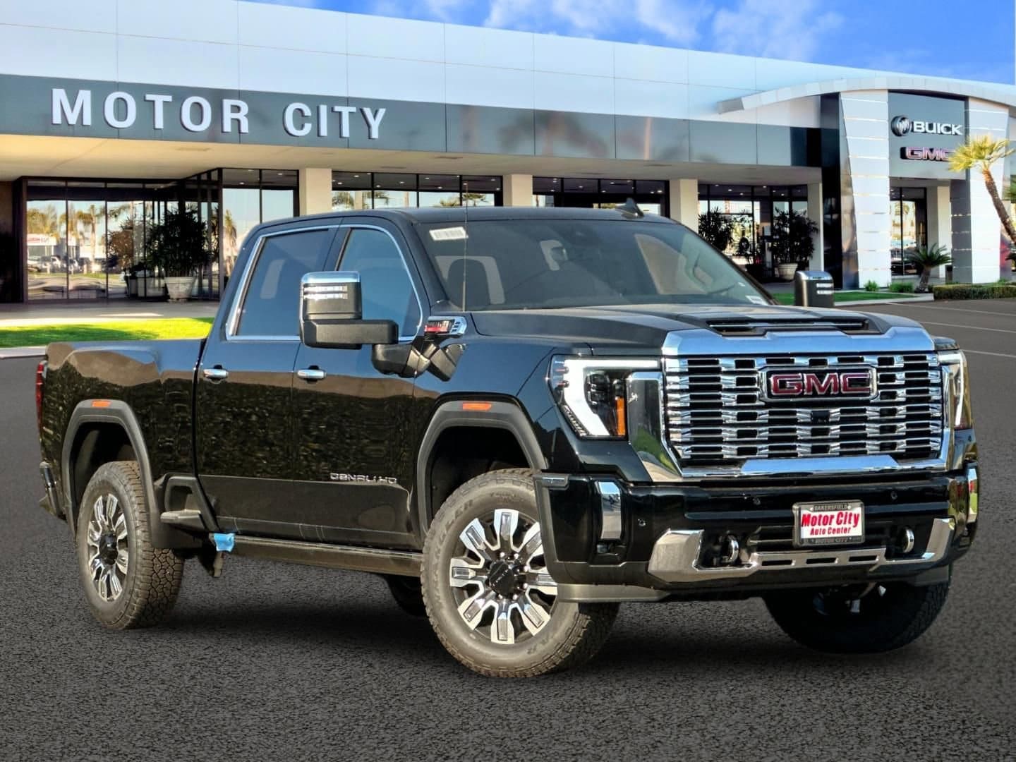 2025 GMC Sierra 2500HD Denali's photo