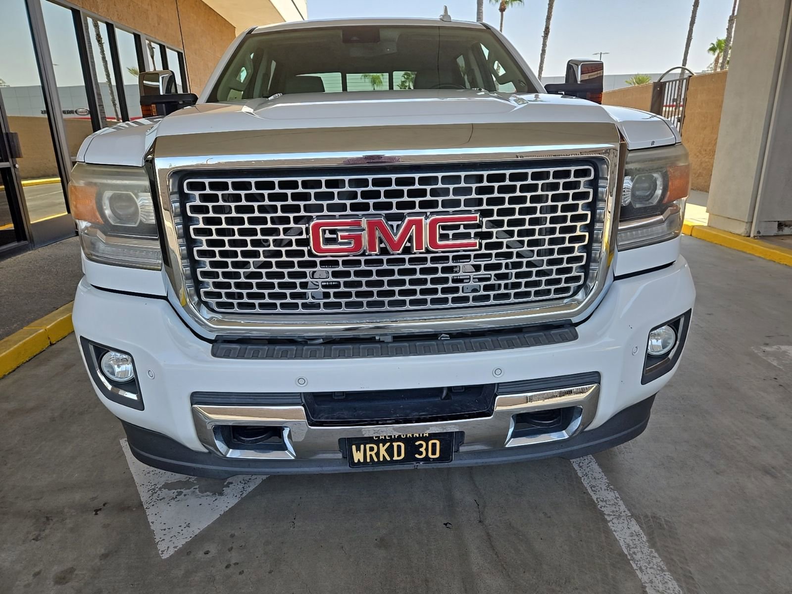2016 Gmc Sierra 2500 HD Denali photo 2
