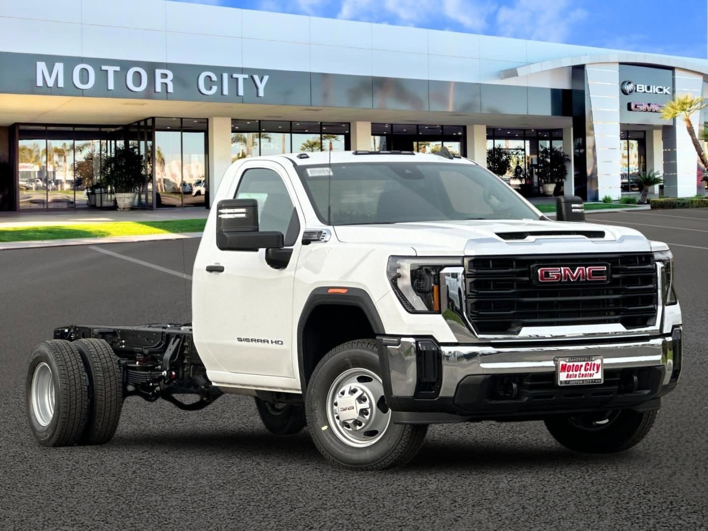 2026 GMC Sierra 3500 Chassis Cab Pro's photo