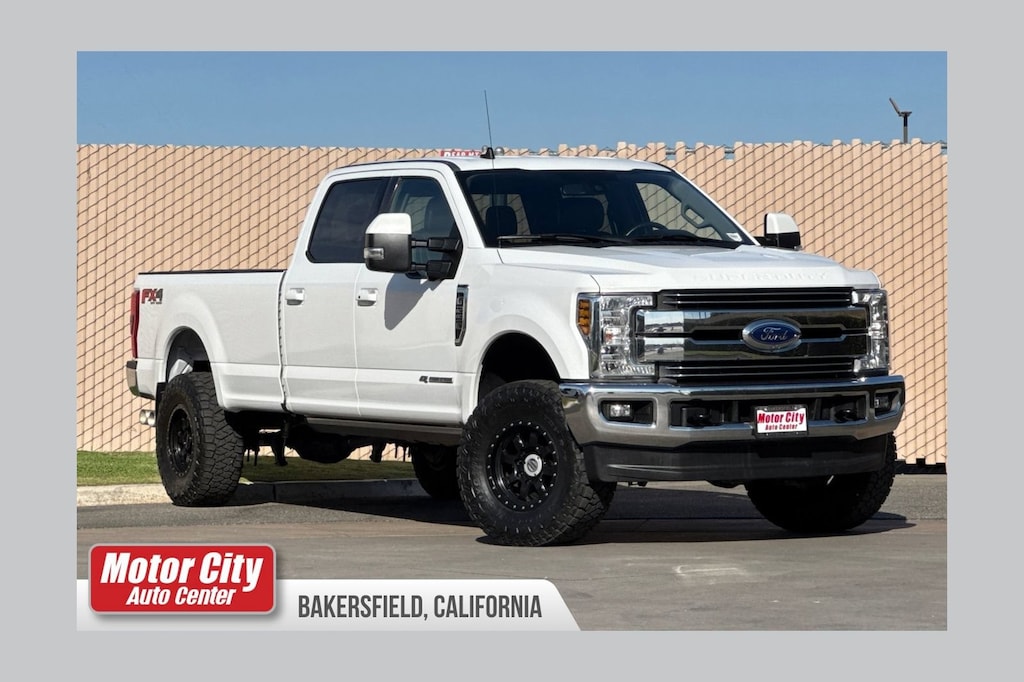 Used 2019 Ford F-250 Lariat Truck Crew Cab