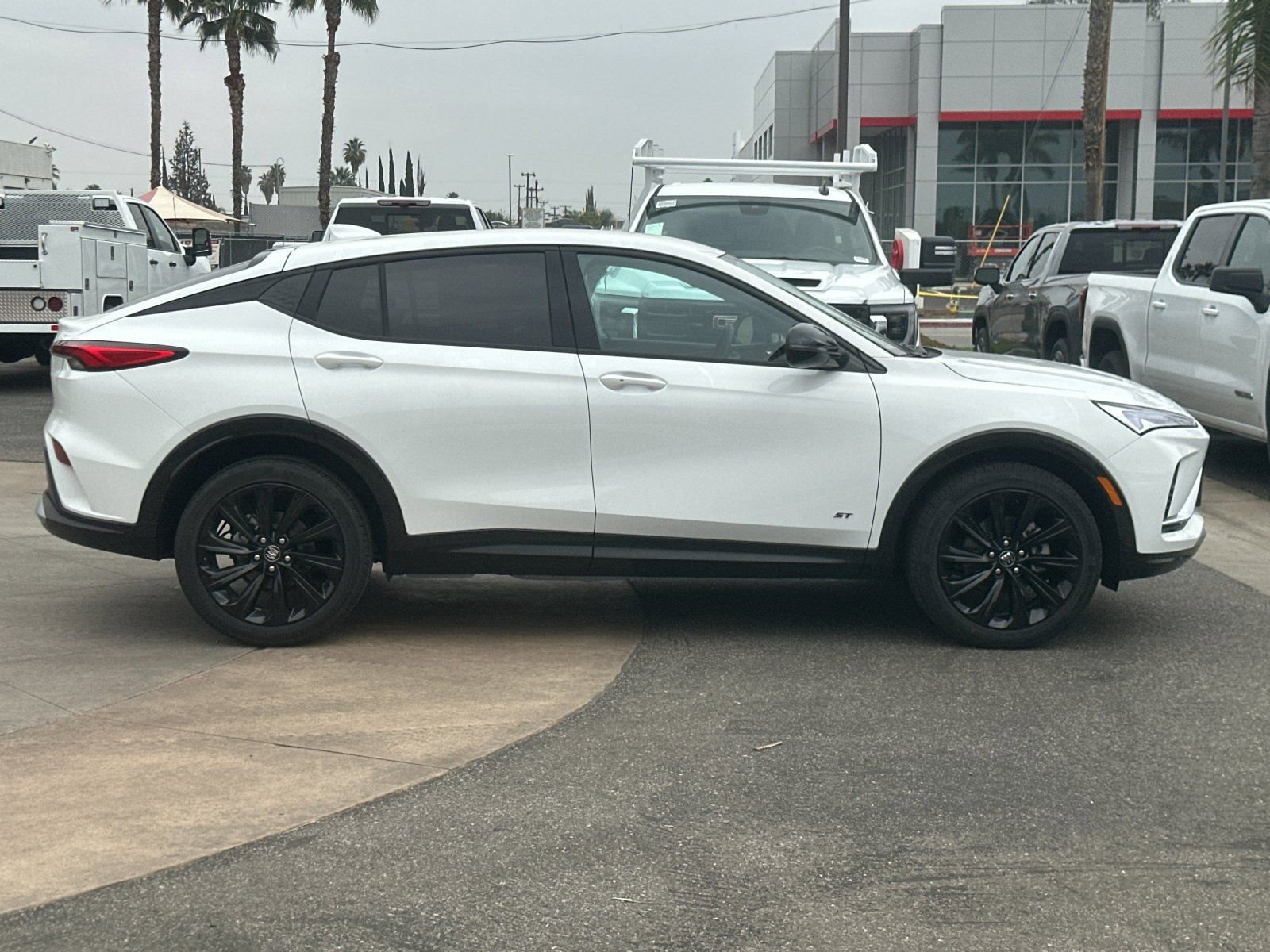 2026 Buick Envista ST photo 3