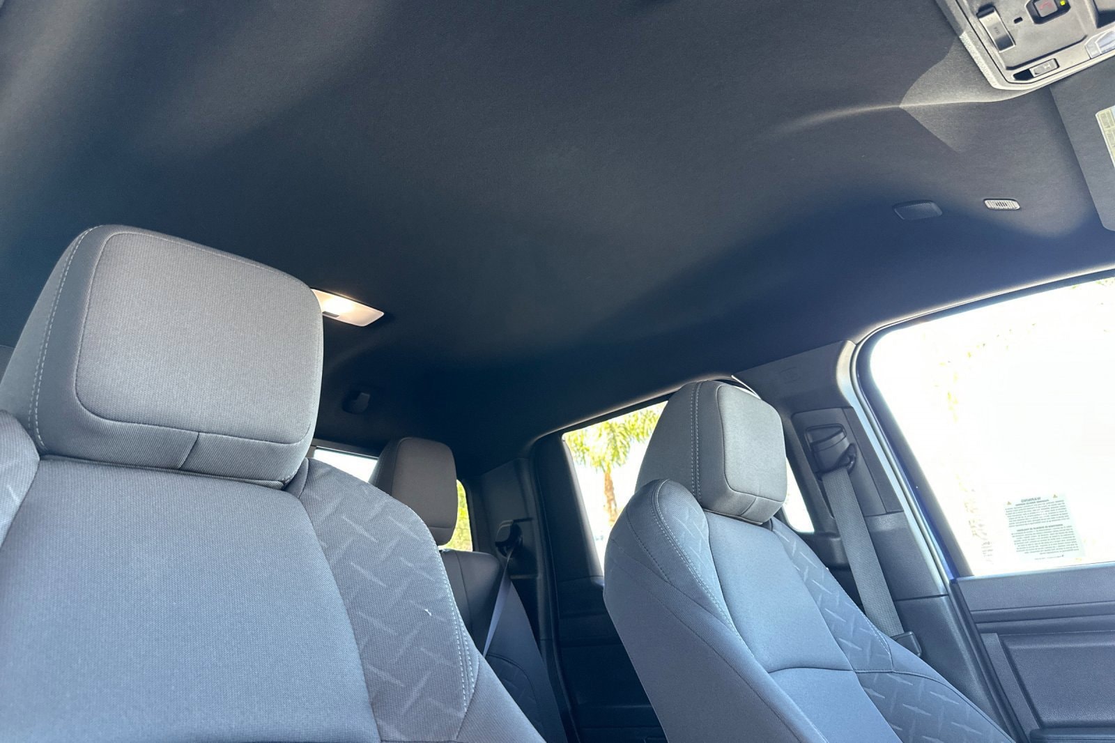 2024 Toyota Tacoma SR5 - Photo 17