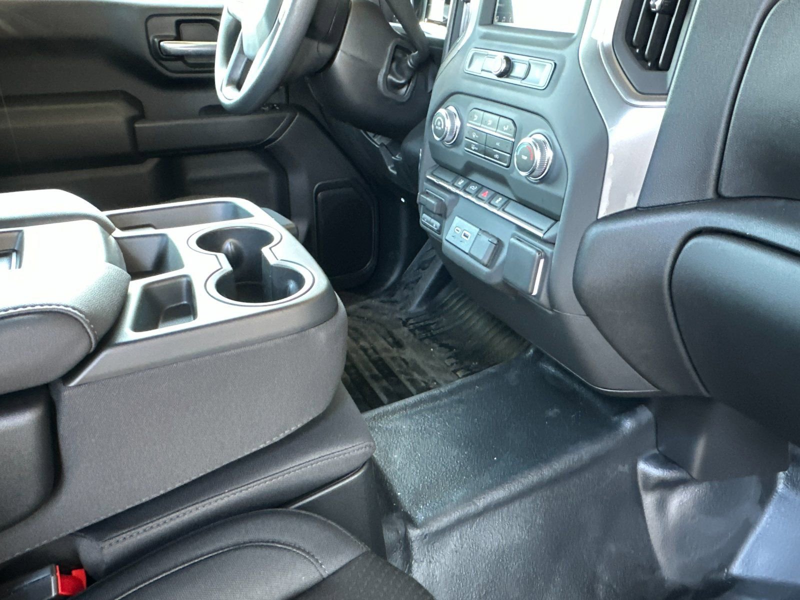 2025 GMC Sierra 2500HD Pro - Photo 14