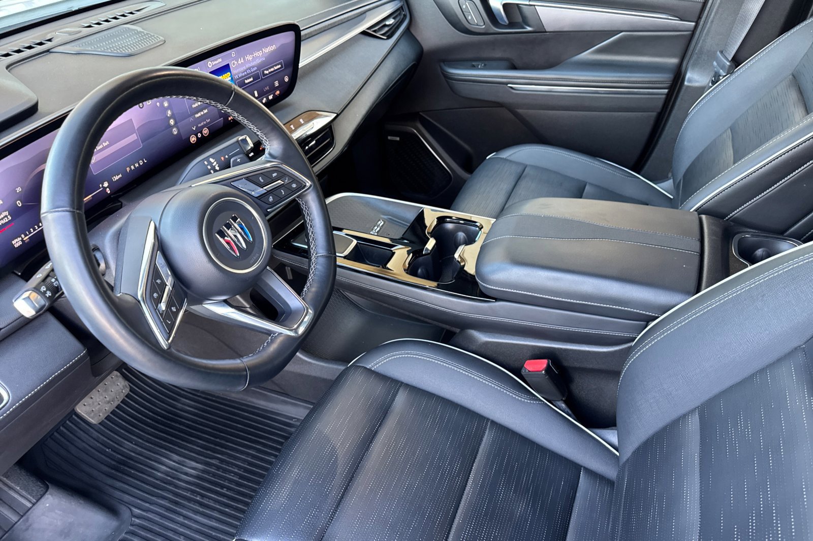 2025 Buick Enclave Sport Touring - Photo 10