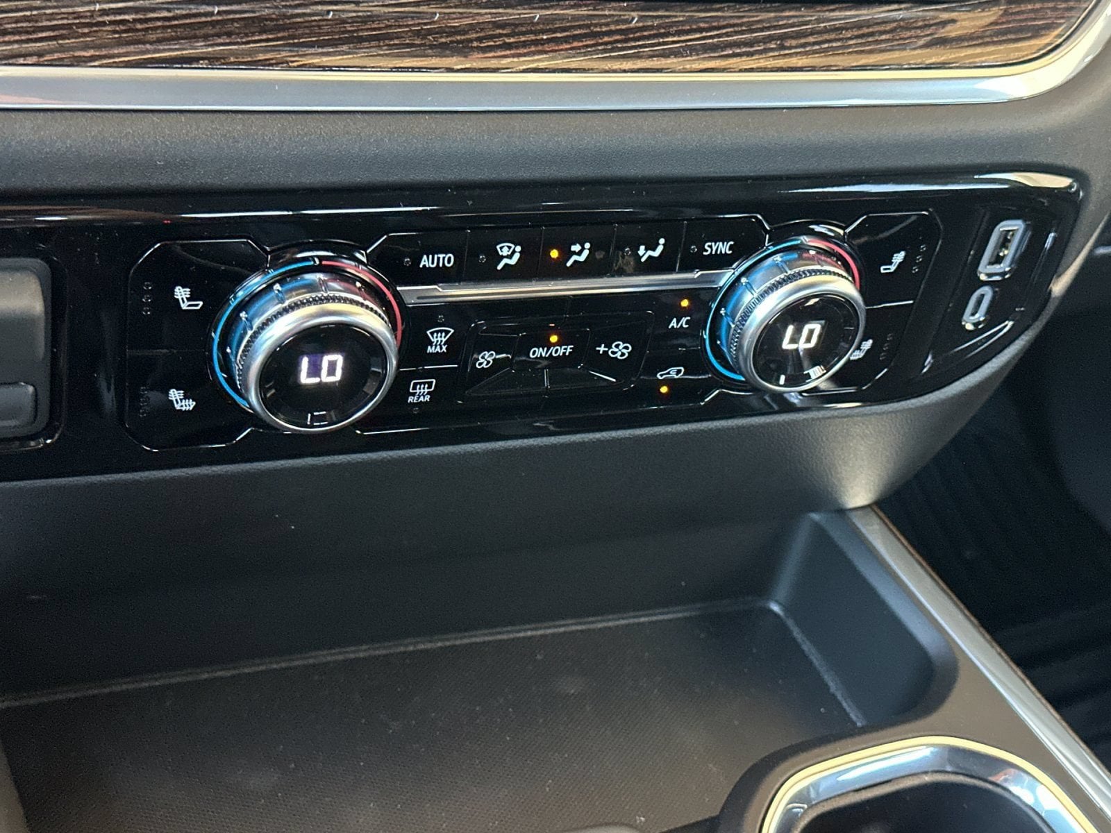 2026 GMC Sierra 1500 Elevation - Photo 18