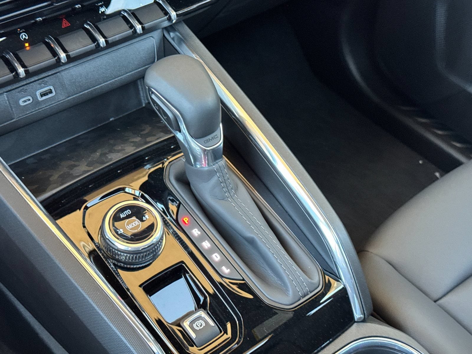 2026 GMC Canyon Elevation - Photo 18