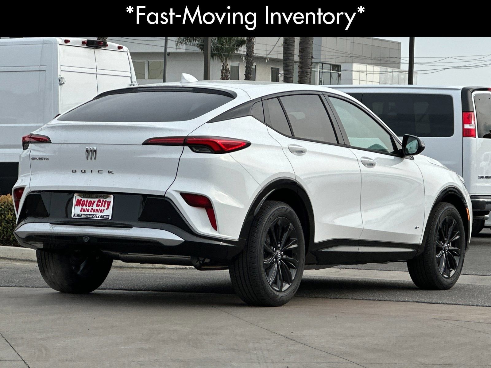 2026 Buick Envista Sport Touring photo 2