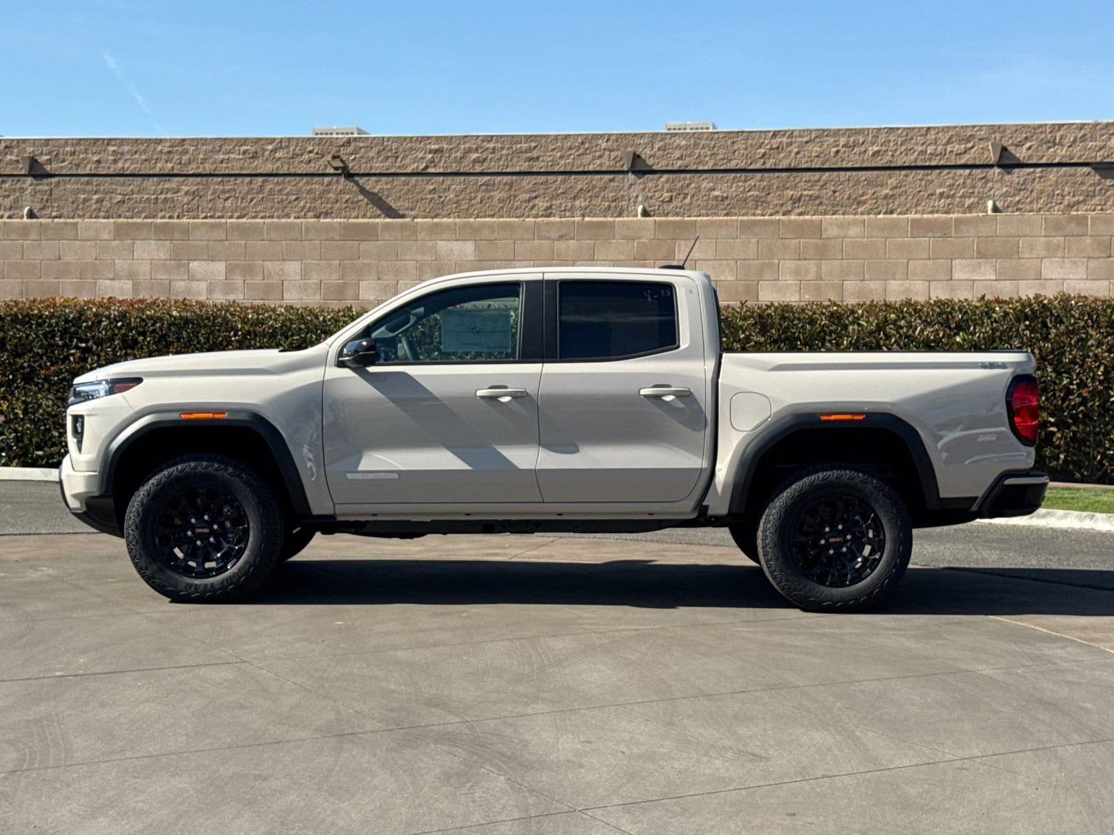 2026 GMC Canyon Elevation photo 5