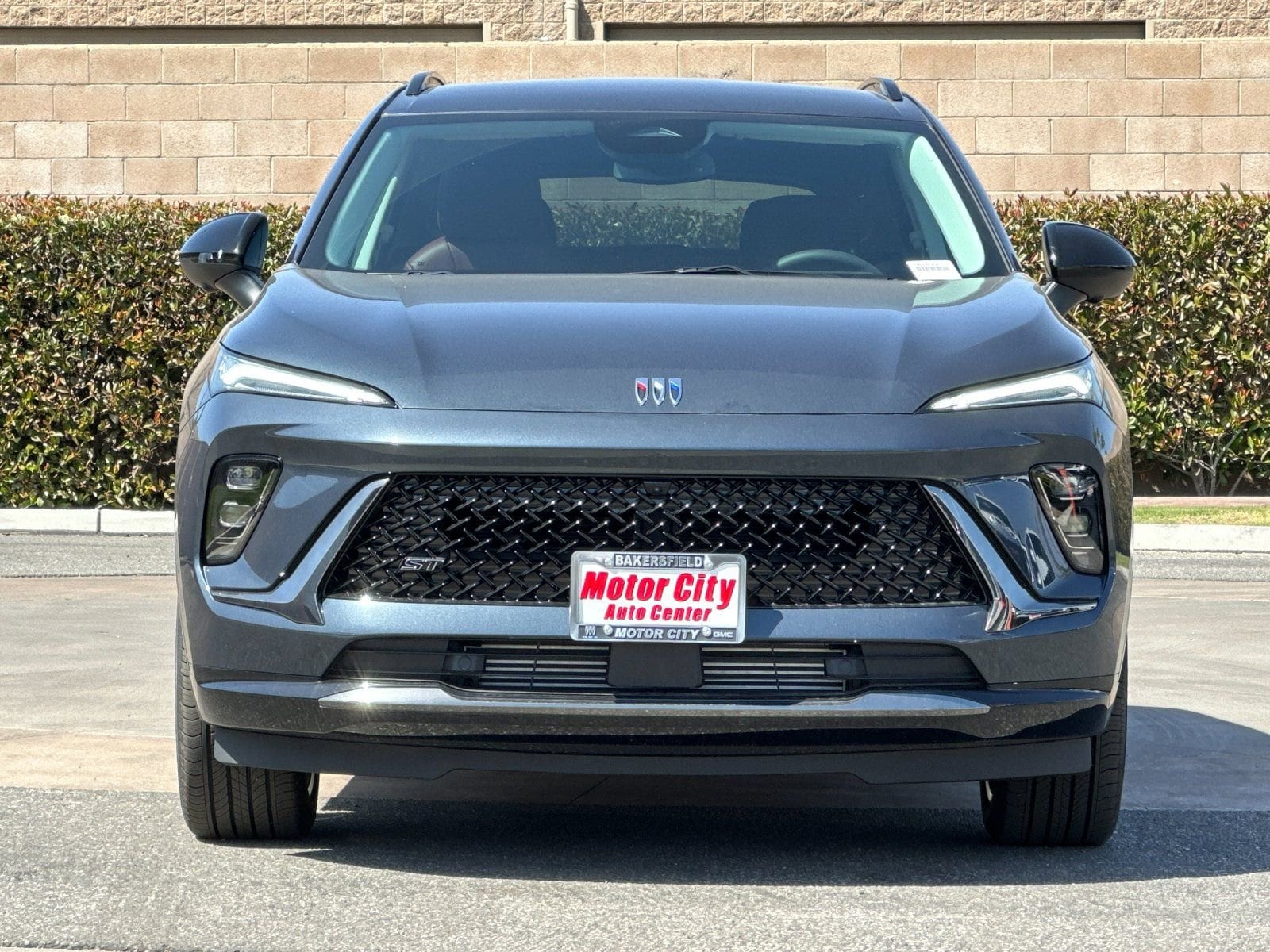 2026 Buick Envision Sport Touring photo 3