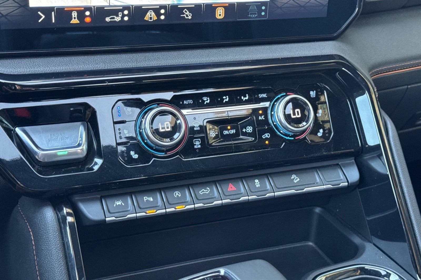 2025 GMC Sierra 1500 AT4 - Photo 20