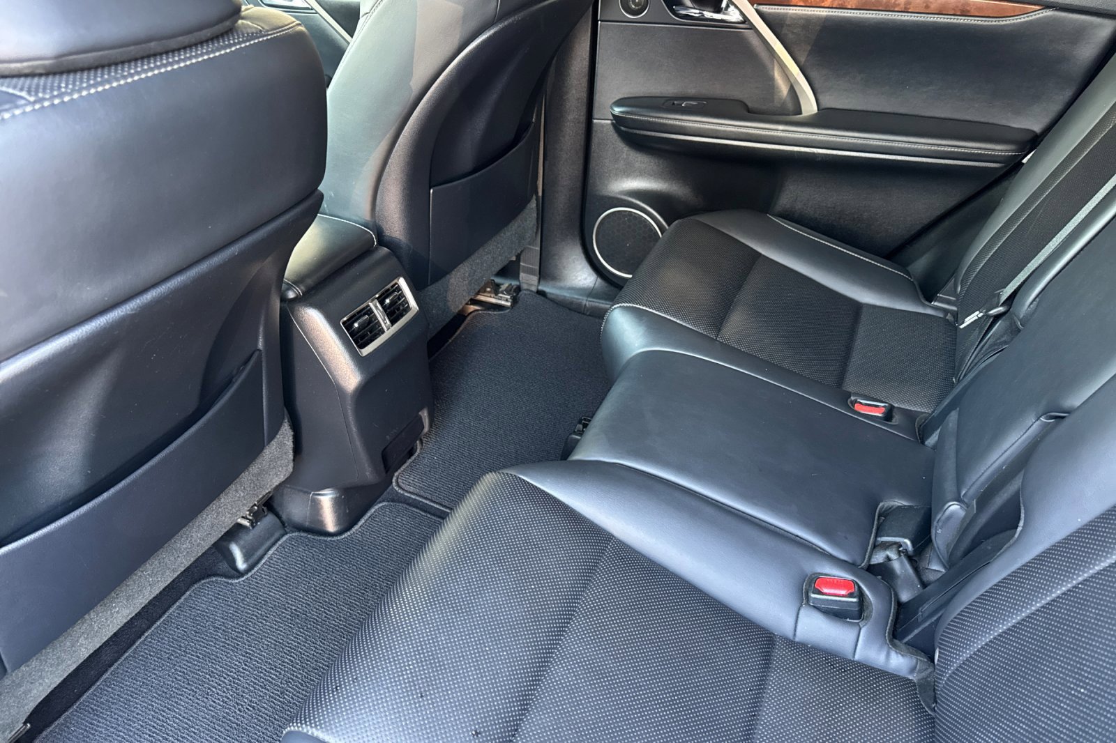 2022 Lexus RX 350 - Photo 12
