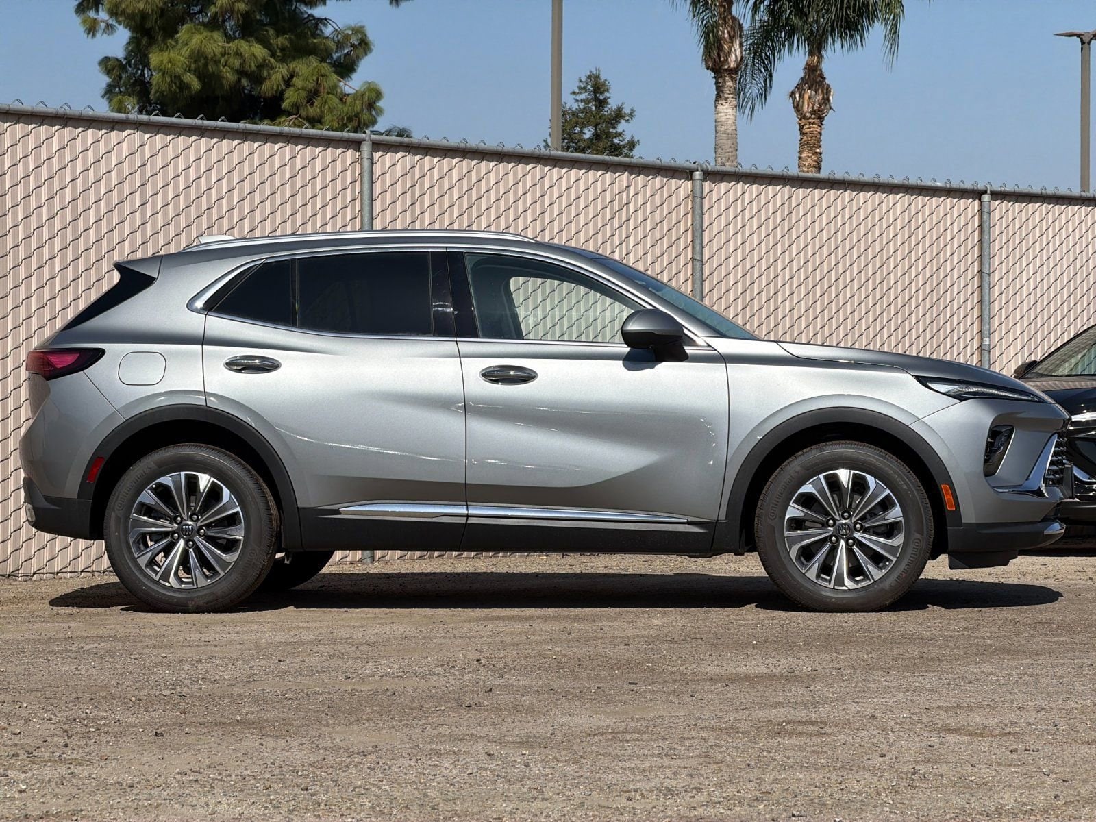 2025 Buick Envision Preferred photo 2