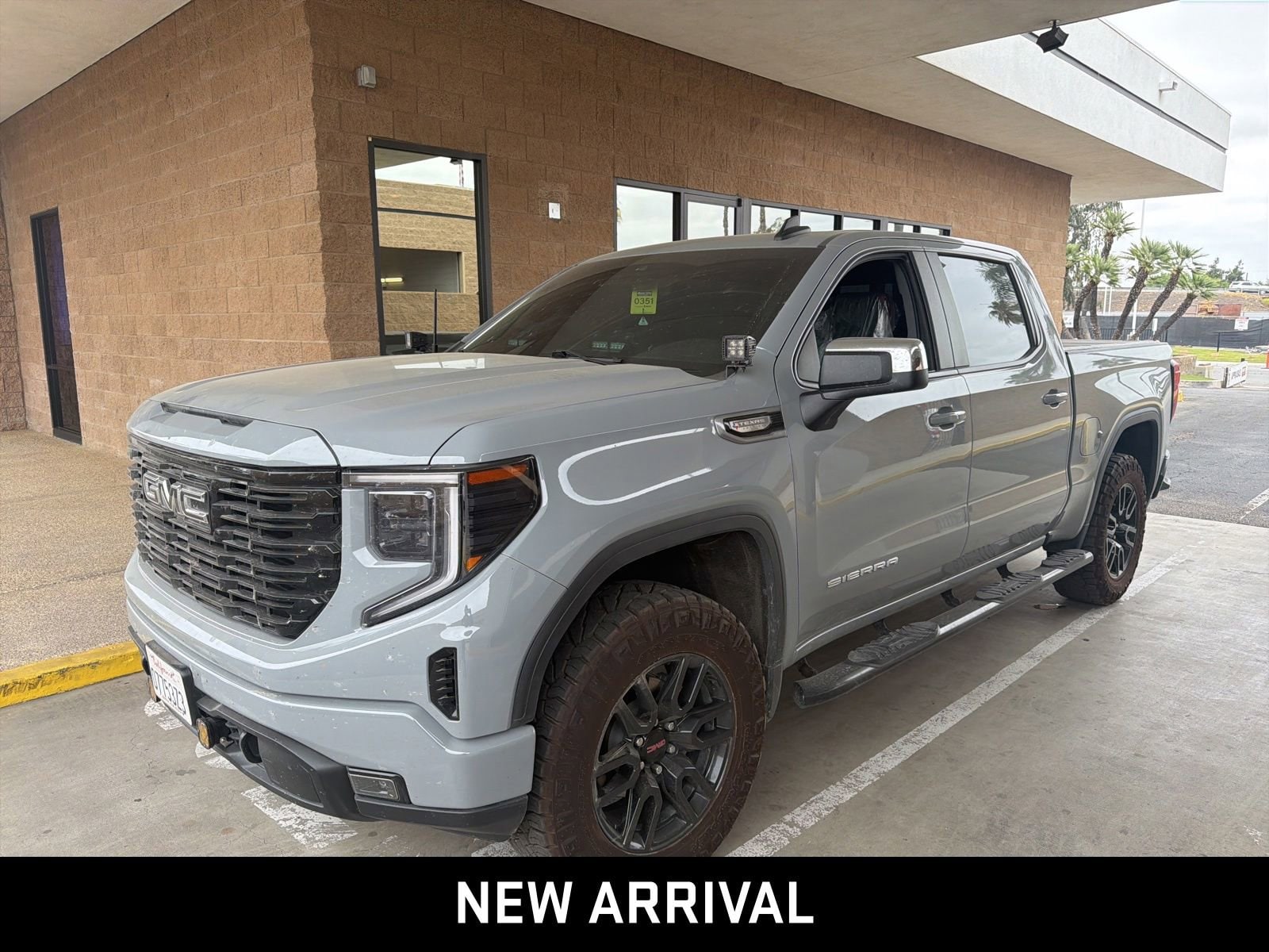 2024 GMC Sierra 2WD Crew Cab Short Box Pro's photo