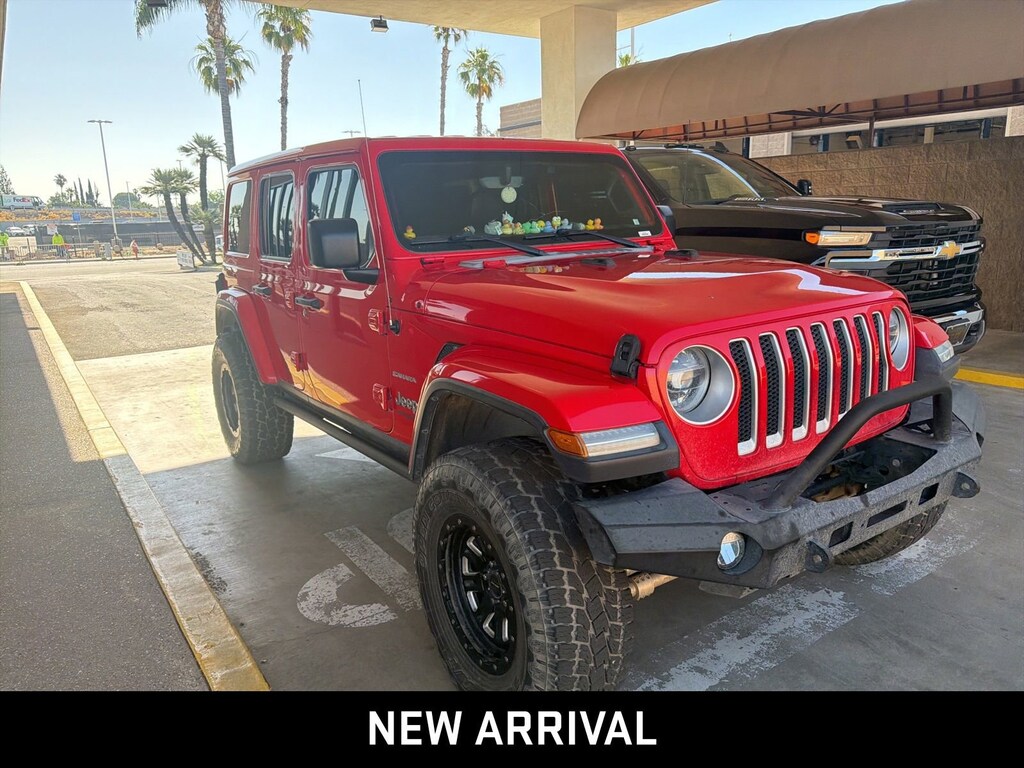 Used 2018 Jeep Wrangler Unlimited Sahara 4x4 SUV