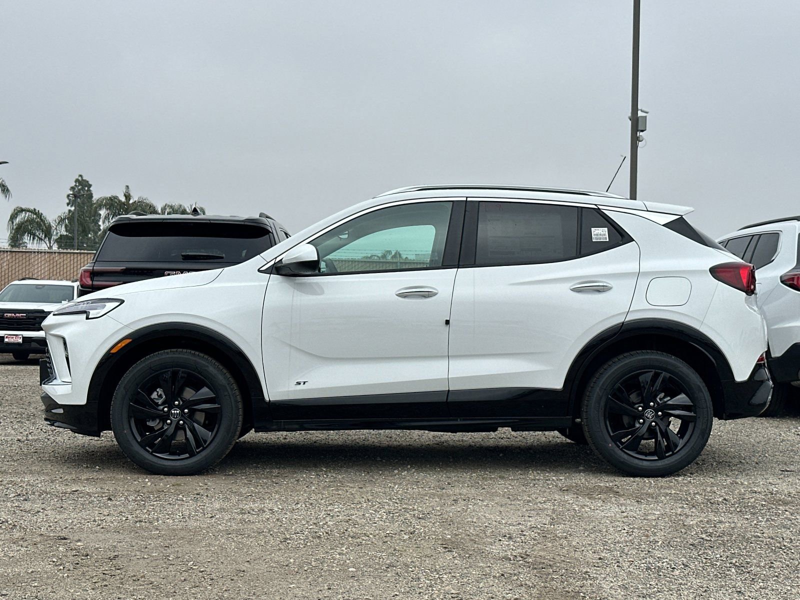 2026 Buick Encore GX Sport Touring photo 5