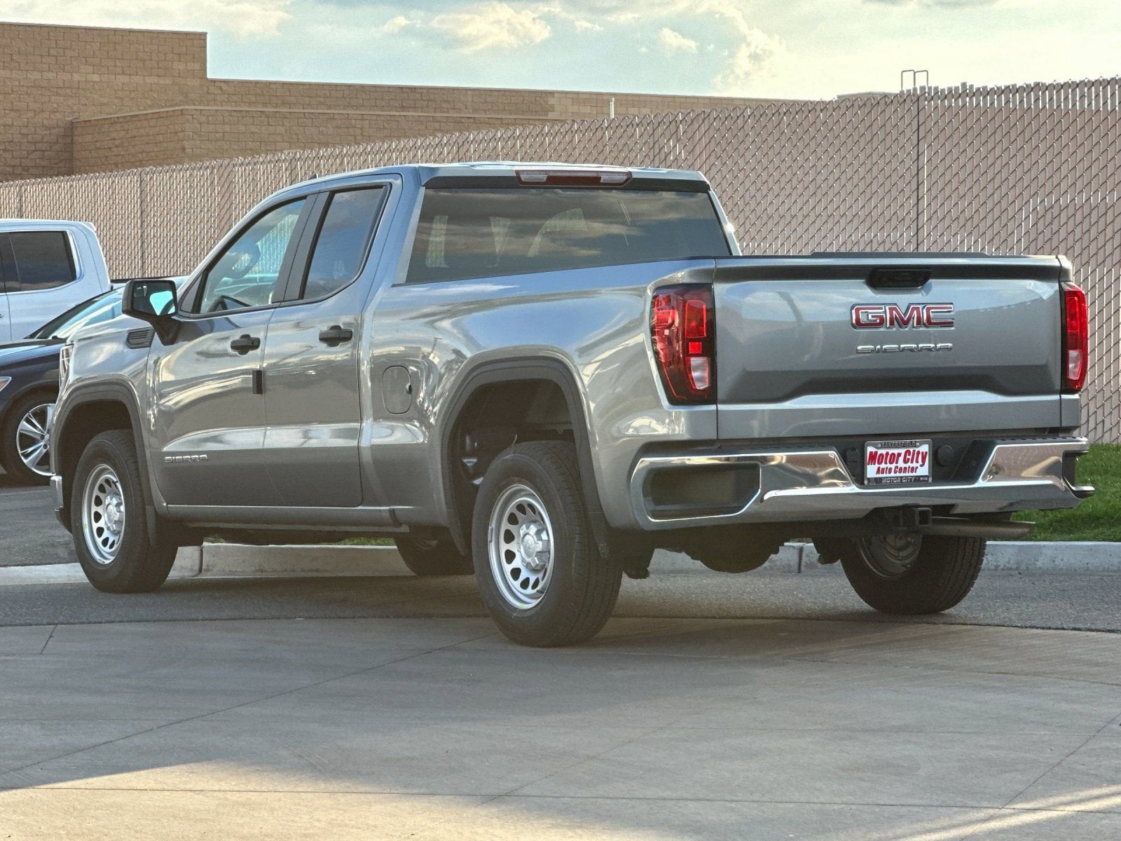 2026 GMC Sierra 1500 Pro photo 4