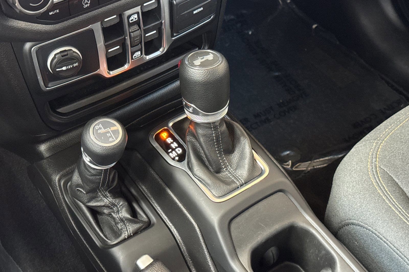 2025 Jeep Wrangler 4-Door Sport S - Photo 22