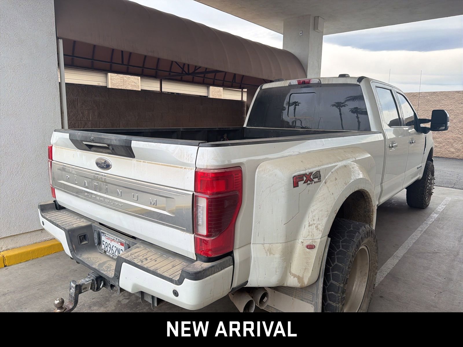 2021 Ford Super Duty F-350 DRW XL photo 6