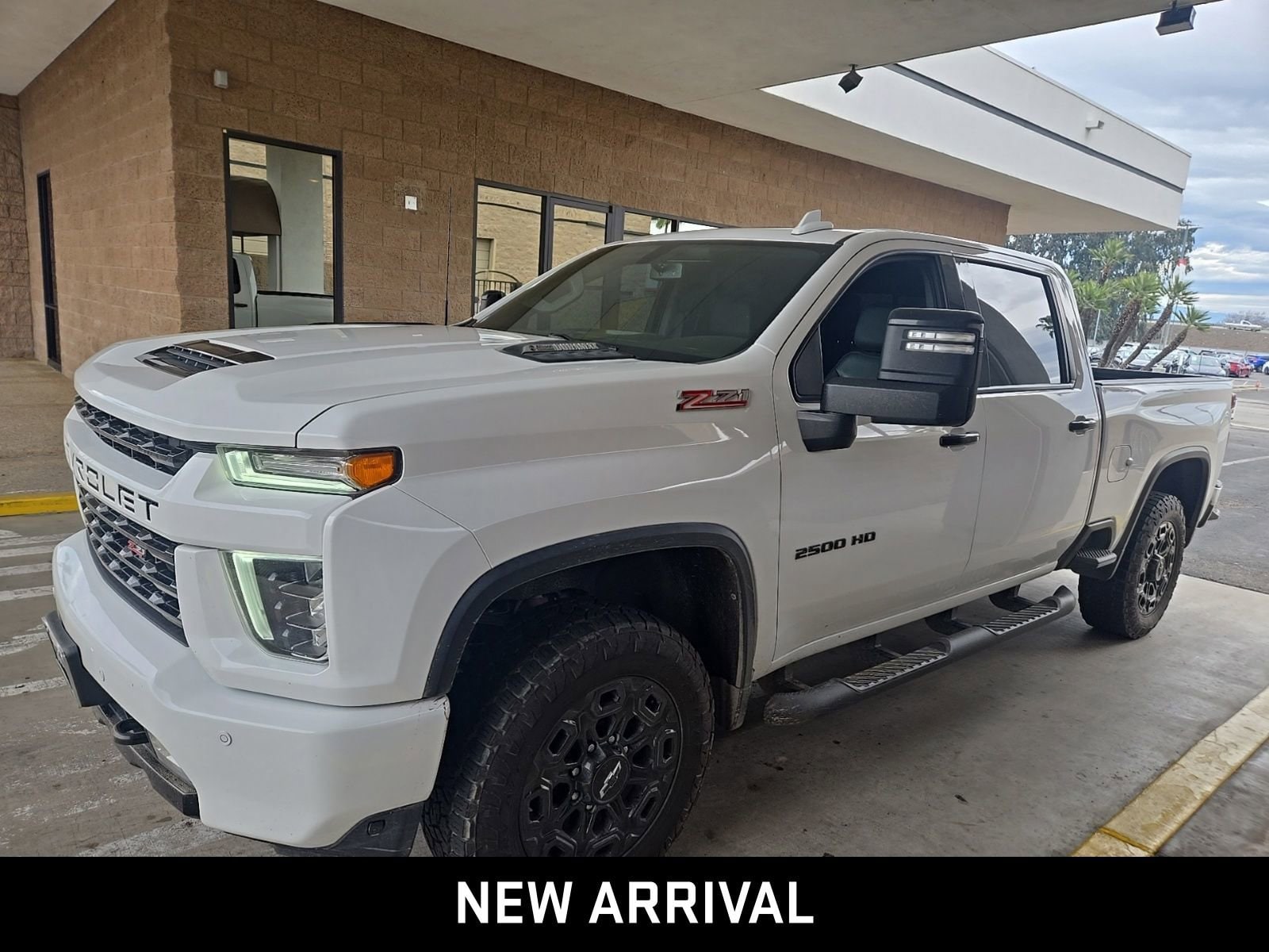 2021 Chevrolet Silverado HD LTZ's photo