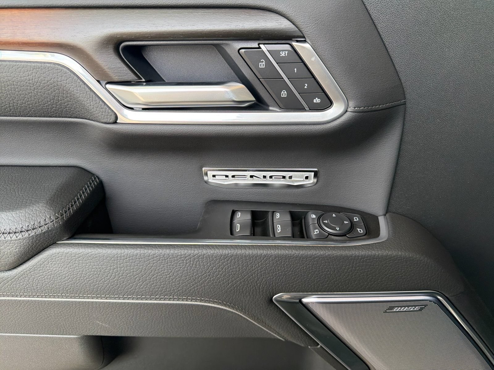 2026 GMC Sierra 1500 Denali - Photo 10