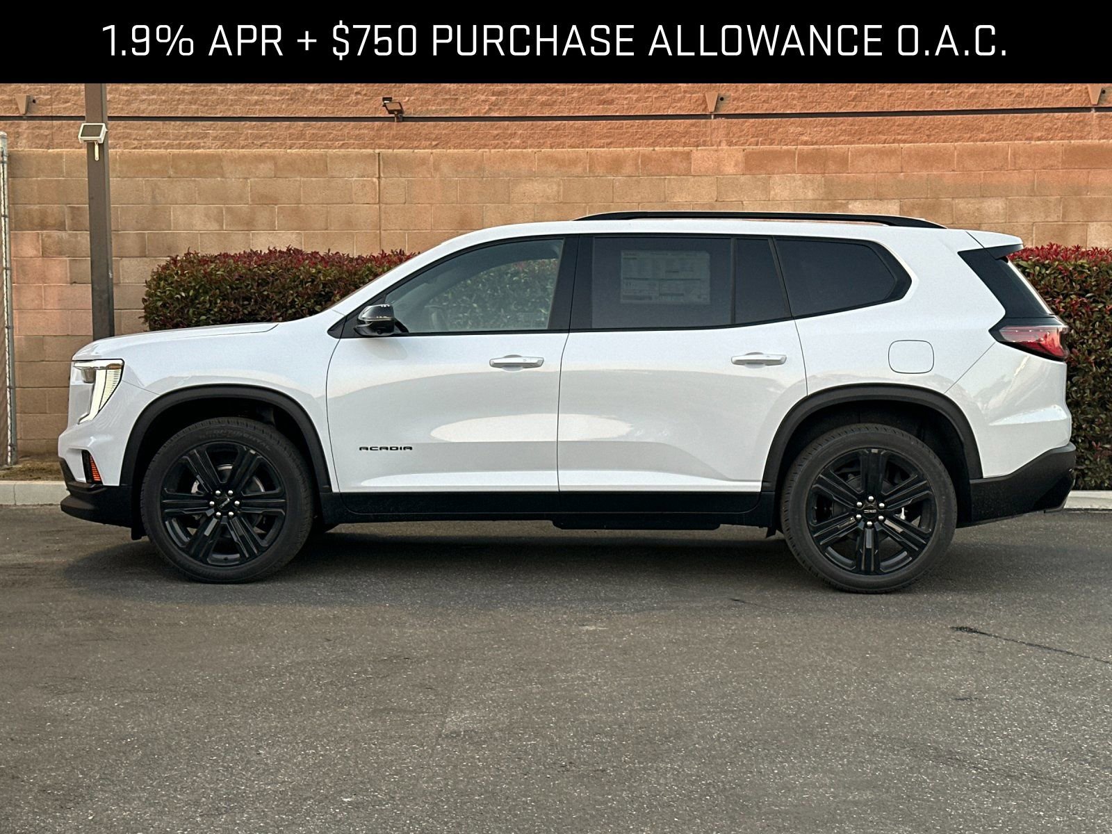 2026 GMC Acadia Elevation photo 5