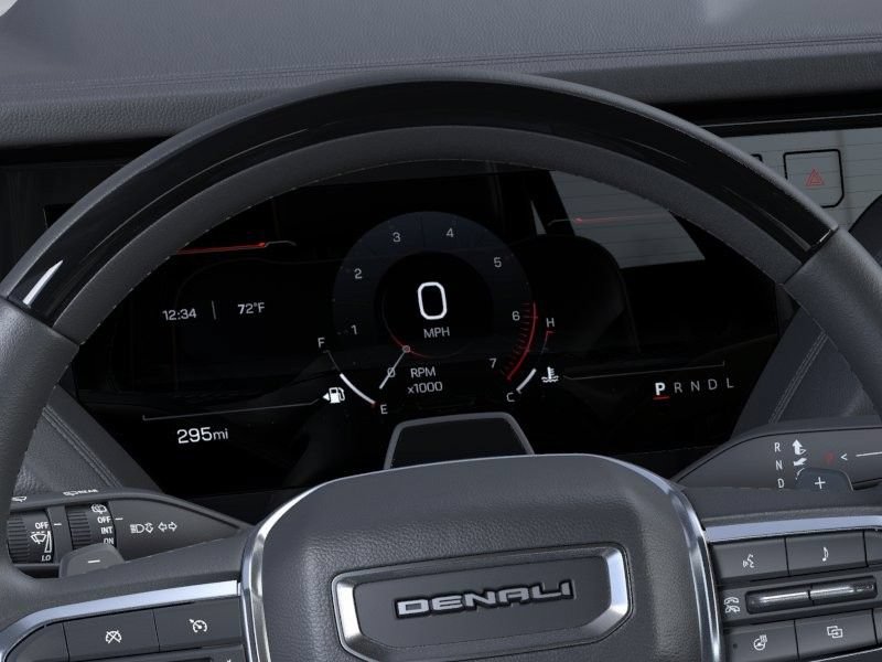 2026 GMC Yukon Denali - Photo 18