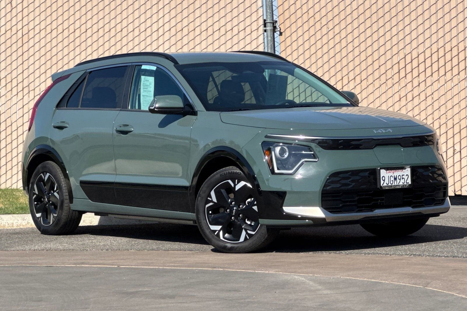 Used 2024 Kia Niro Wind with VIN KNDCR3L13R5081925 for sale in Bakersfield, CA