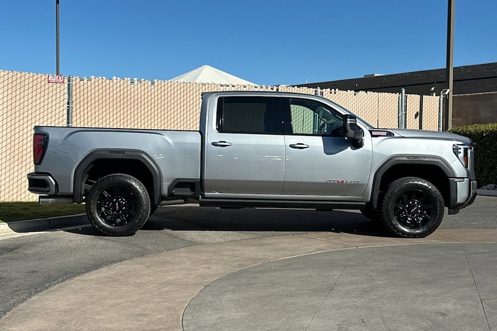 Used 2025 GMC Sierra 2500 HD AT4 Truck
