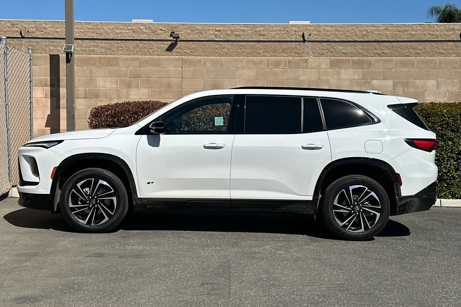 2026 Buick Enclave Sport Touring - Photo 7