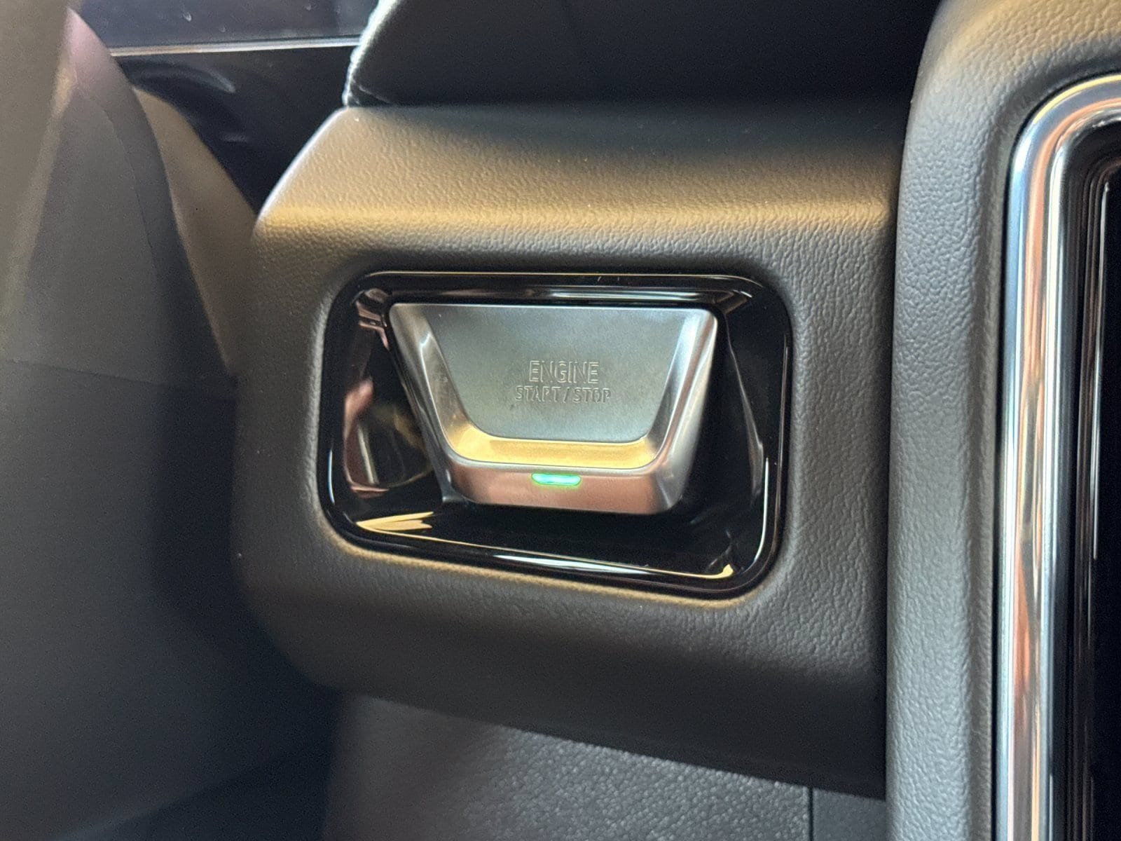 2026 GMC Yukon XL Denali - Photo 20