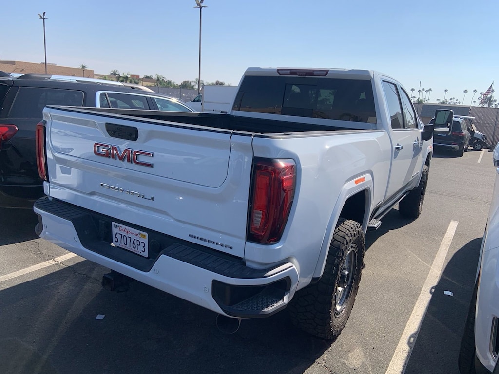 Used 2023 GMC Sierra 2500 HD Denali Truck Crew Cab