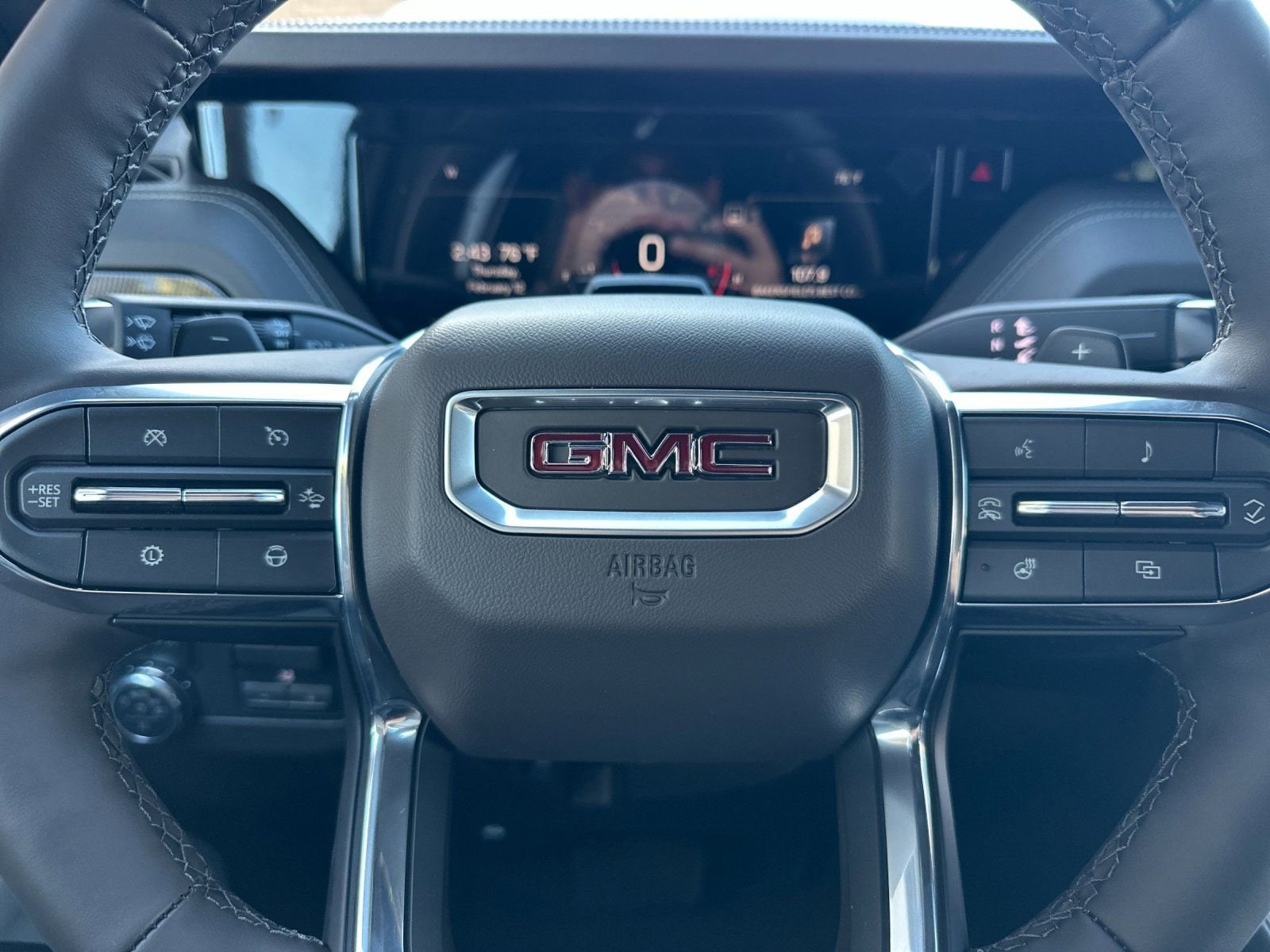 2026 GMC Yukon XL Elevation - Photo 25