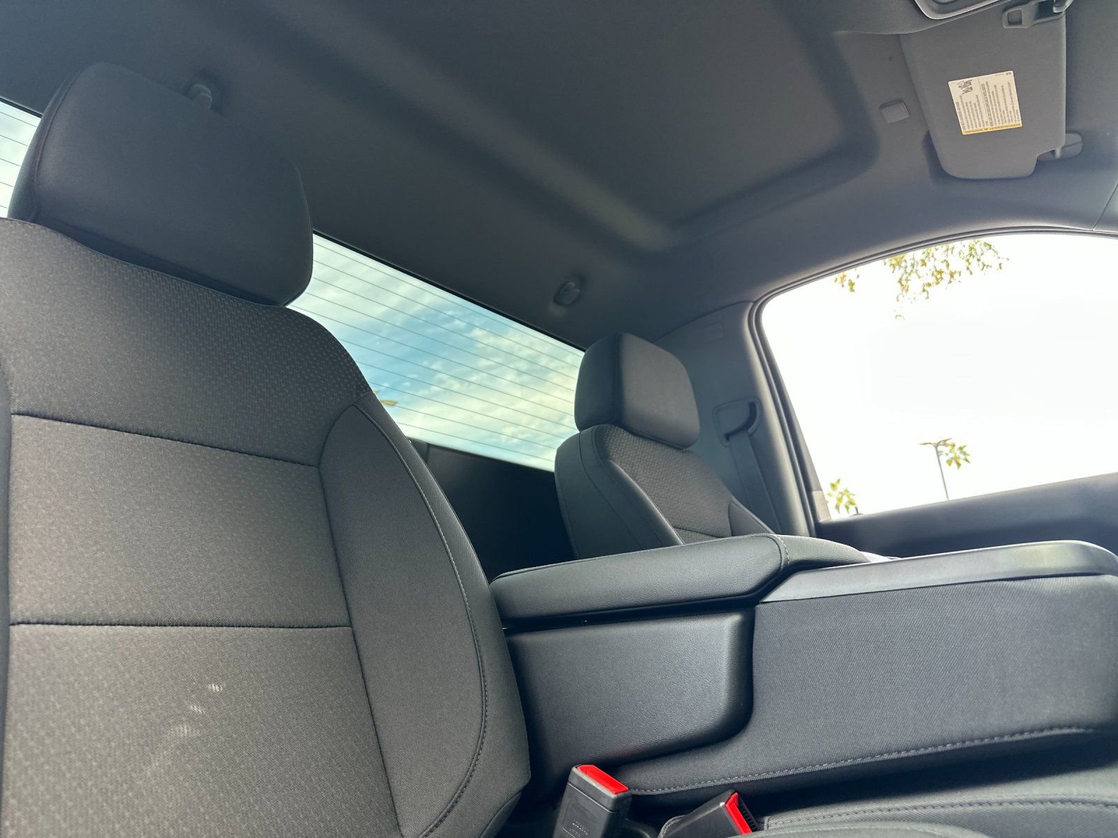 2025 GMC Sierra 3500HD Pro - Photo 15