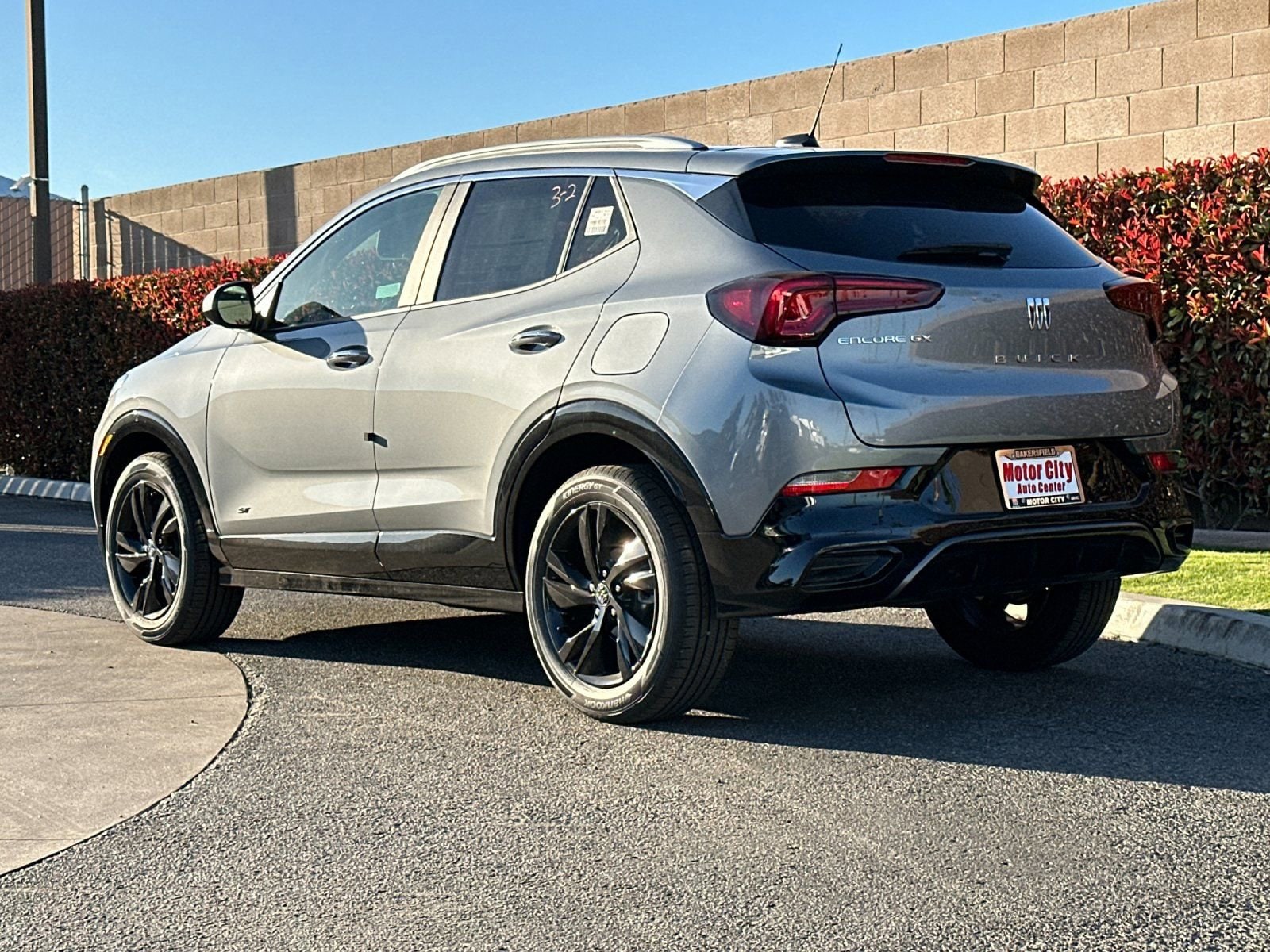 2026 Buick Encore GX Sport Touring photo 4