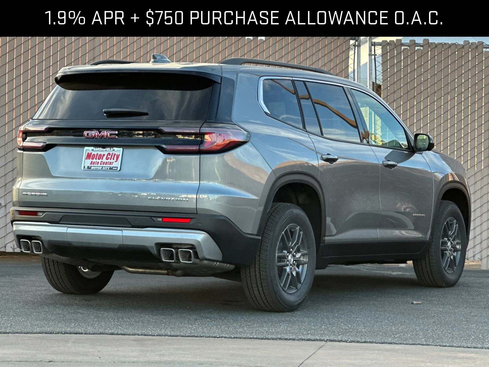 2026 GMC Acadia Elevation photo 2