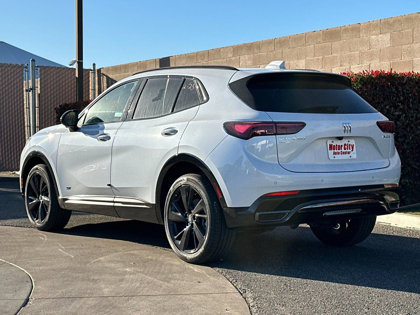 2026 Buick Envision Sport Touring photo 4