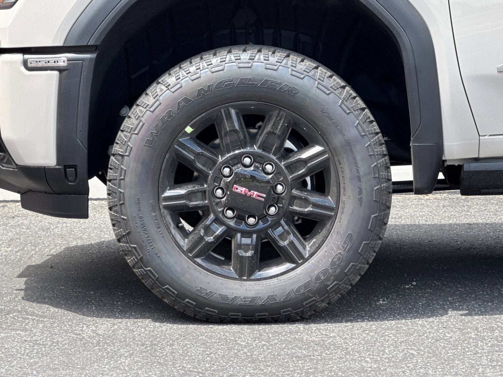 2026 GMC Sierra 2500HD AT4 - Photo 24