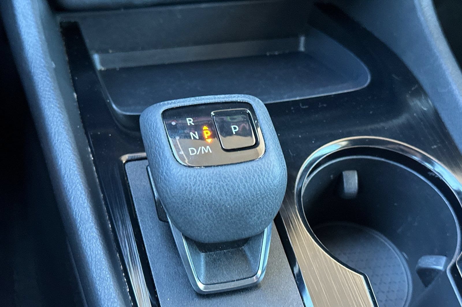 2024 Nissan Rogue S - Photo 21