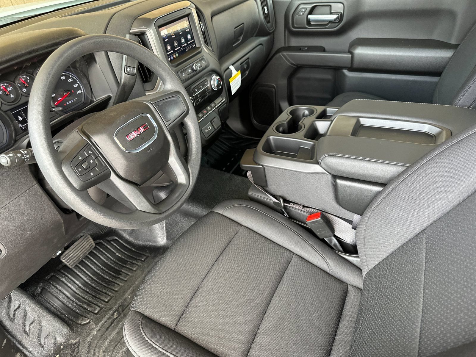 2026 GMC Sierra 1500 Pro - Photo 9
