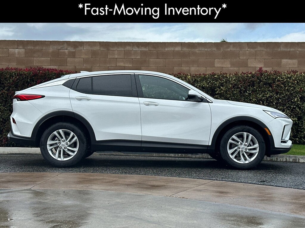 New 2026 Buick Envista Preferred SUV