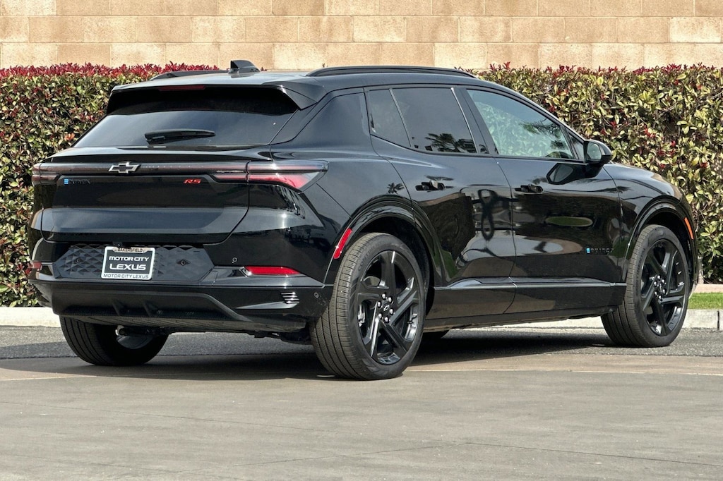 Used 2024 Chevrolet Equinox EV RS SUV