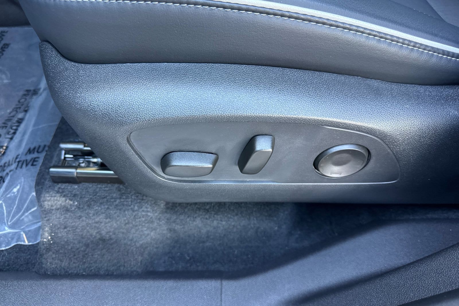 2026 Buick Enclave Preferred - Photo 12
